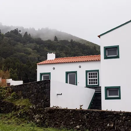 度假居 Liiiving In Acores - Mountain Island House *